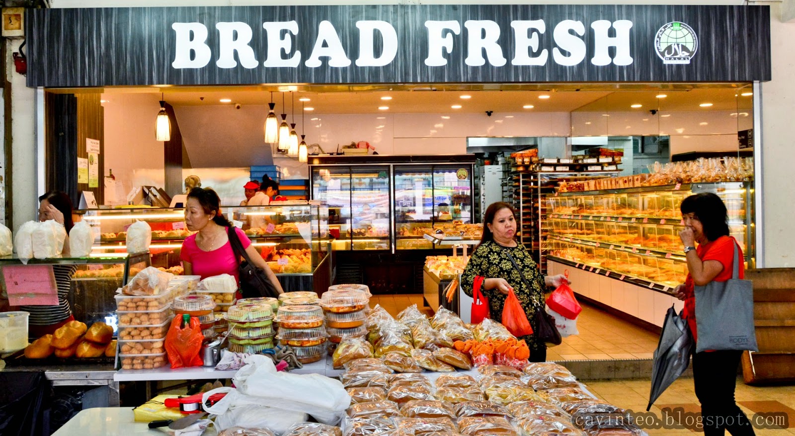 Entree Kibbles French Loaf (尖頭麵包) with an Southeast Asian Twist [Halal